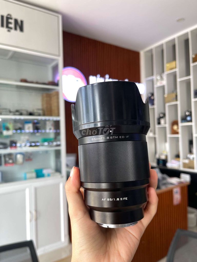 Ống kính máy ảnh Viltrox AF 85mm F1.8 II STM Sony. Mua bán Máy ảnh, Máy quay tại Quận 1 Tp Hồ Chí Minh được đăng bởi Thanh Thanh hình 1