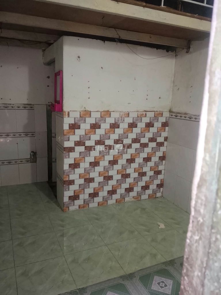 Cho Thuê Phòng Trọ Gần Đại Học Lạc Hồng, Lẩu Tôm 5 Ri