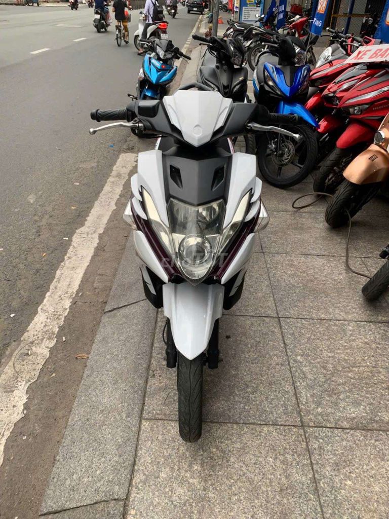 Yamaha Nouvo năm 2014 mới 90% biển số thành phố. Mua bán Xe máy tại Quận Tân Phú Tp Hồ Chí Minh được đăng bởi Tuanduy hình 2