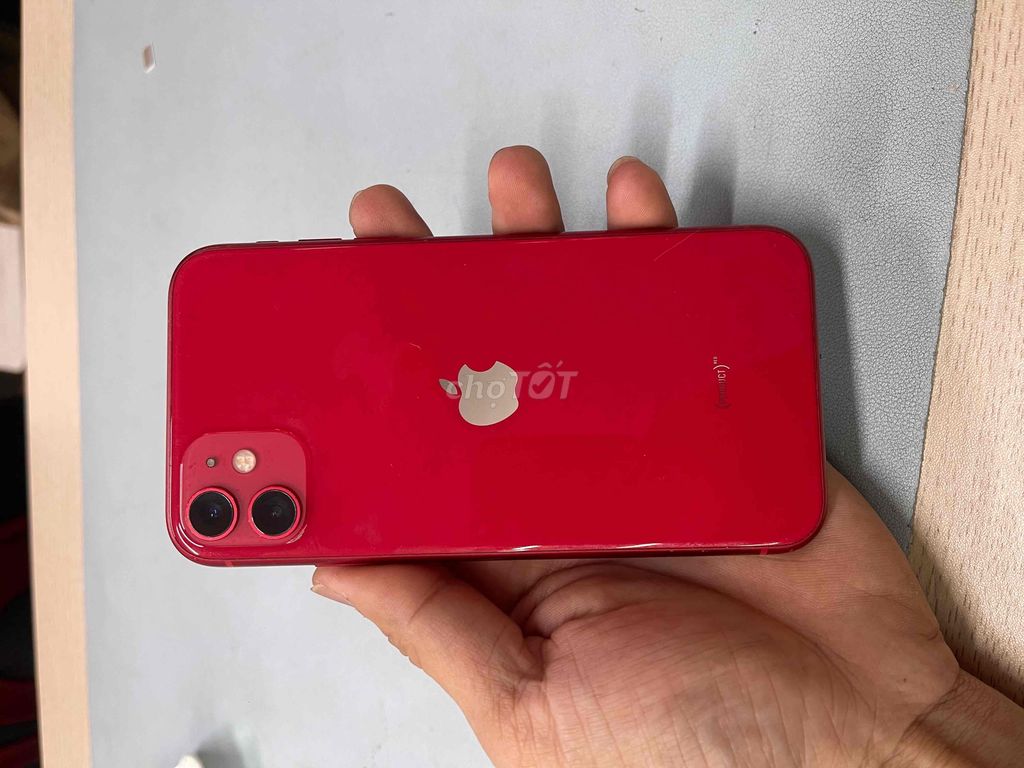 iphone 11 64G quốc tế zin full chức năng