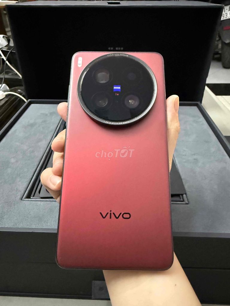 Vivo X200 Ultra 1TB Đỏ 1TB full len kít. Mua bán Điện thoại tại Thành phố Thủ Đức Tp Hồ Chí Minh được đăng bởi AVG Mobile hình 1
