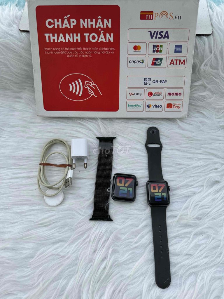 1tr8 2 máy apple watch seri 3 bản 42 và 38 pin 94%