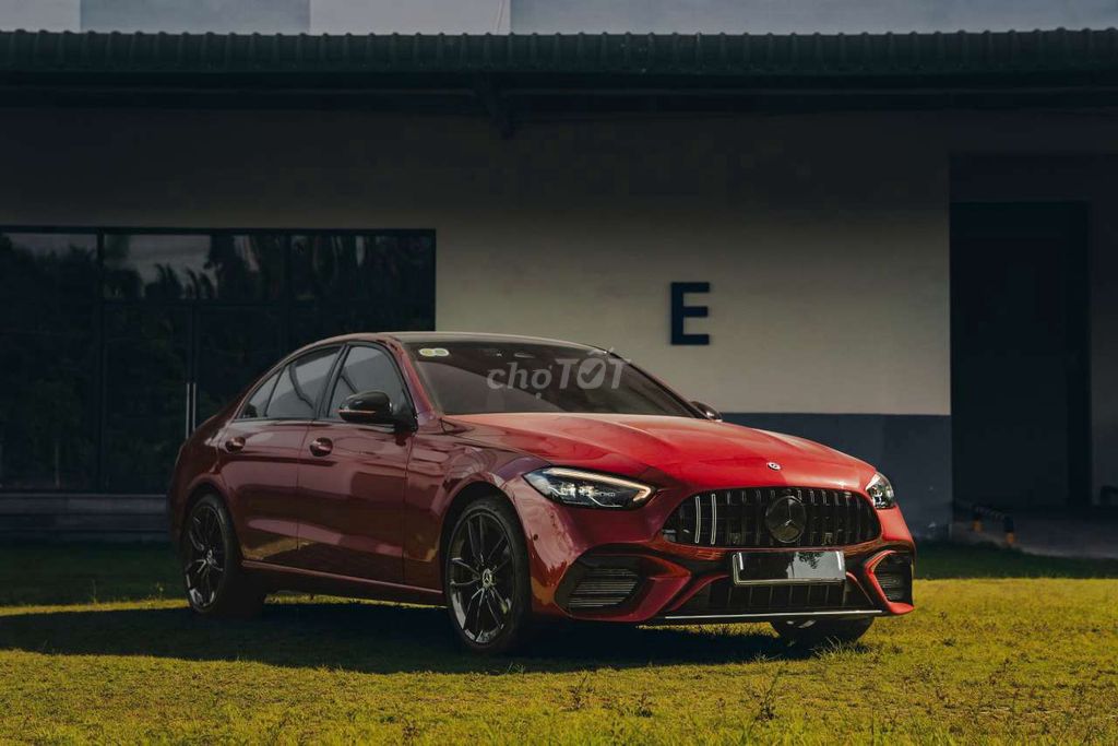 Mercedes C200 Avantgarde 2022 Đỏ 15.000km. Mua bán Ô tô tại Quận 7 Tp Hồ Chí Minh được đăng bởi Hoàn Lee Xe Lướt hình 4