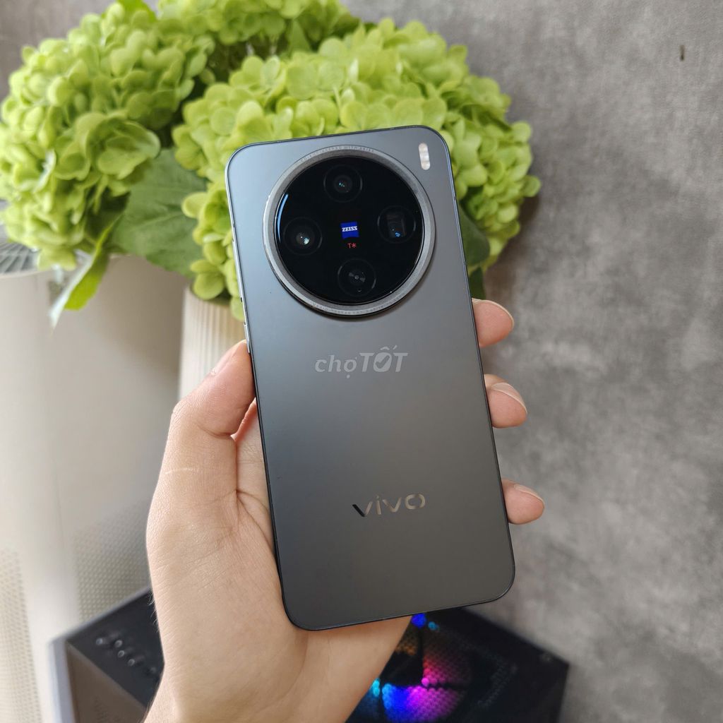 Vivo X200 Pro mini (12/256GB) Fullbox 𝗚𝗢𝗣𝟬₫𝗚𝗜𝗔𝗢𝗟𝗨𝗨. Mua bán Điện thoại tại Quận Ninh Kiều Cần Thơ được đăng bởi DI ĐỘNG BULL hình 1