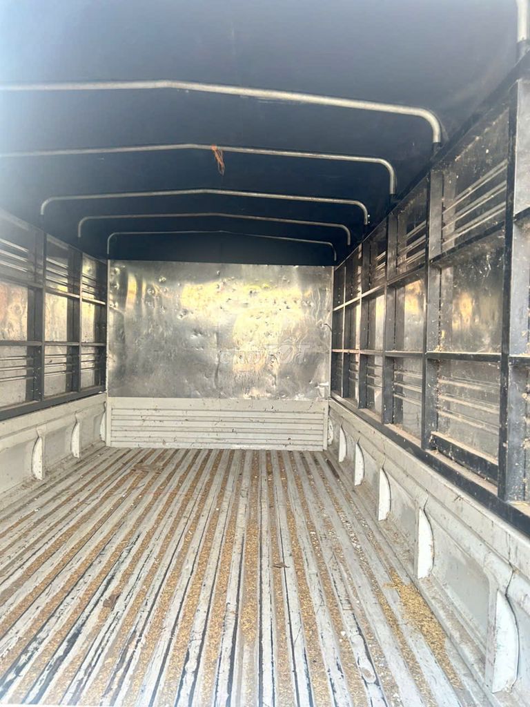 Kia K250 2.5 Tấn - Xe đẹp lướt ít chạy odo 18ngàn. Mua bán Xe tải, xe ben tại Thành phố Thuận An Bình Dương được đăng bởi Xe Tải Giá Tốt hình 10