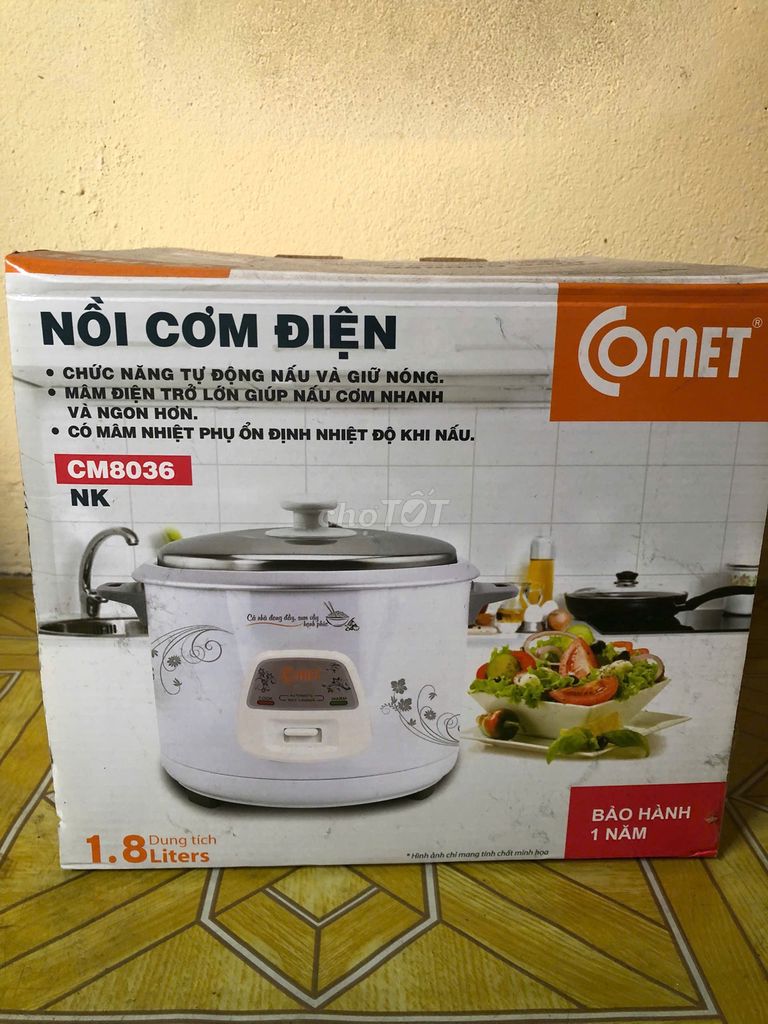 Pass nồi cơm điện nắp rời 1,8L Comet