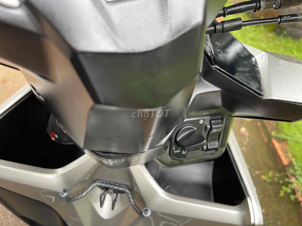 bán Vario chính chủ còn rat mới. Mua bán Xe máy tại Huyện Trảng Bom Đồng Nai được đăng bởi giàu hình 10