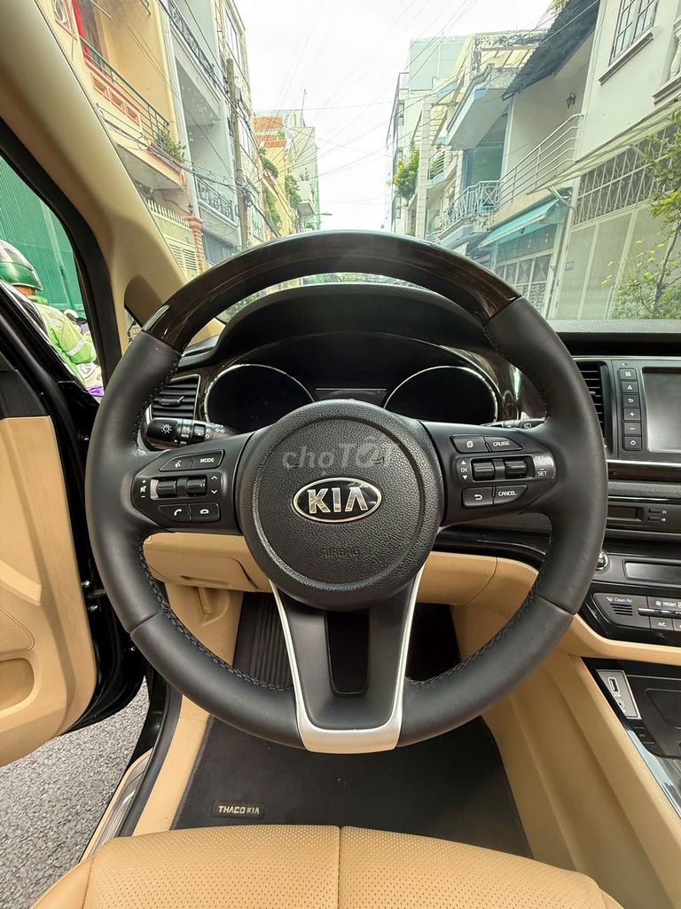Kia Sedona 2019 2.2 DAT Luxury - 72000 km. Mua bán Ô tô tại Quận Bình Thạnh Tp Hồ Chí Minh được đăng bởi Nguyen van dat hình 7