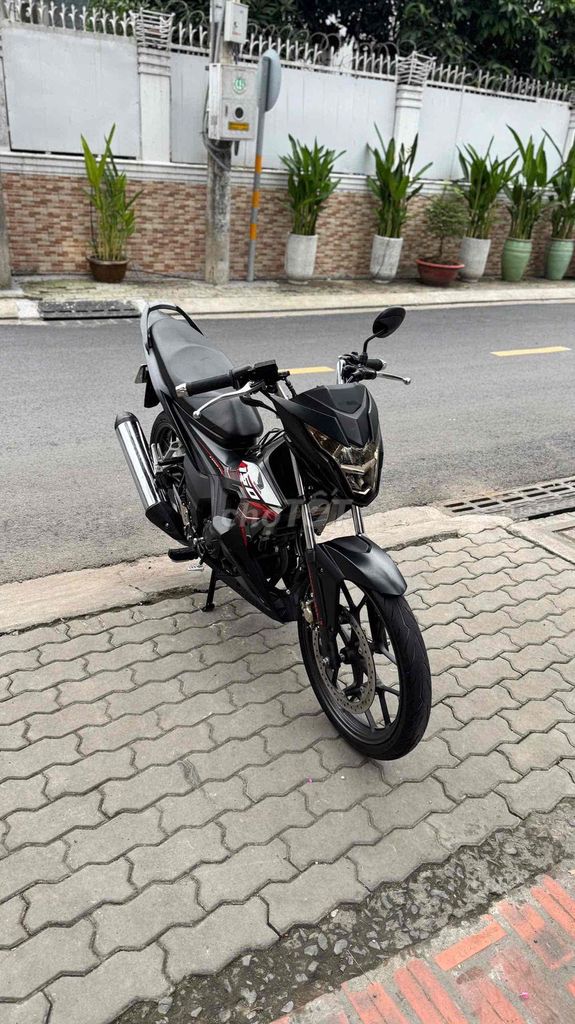 Honda Sonic 150 2021 Đen 21000 km. Mua bán Xe máy tại Thành phố Thủ Đức Tp Hồ Chí Minh được đăng bởi Hải Nam hình 4
