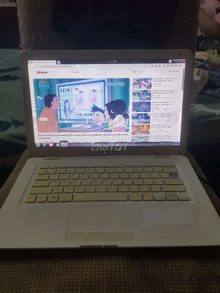 Lap cỏ xem youtube Ram 4G