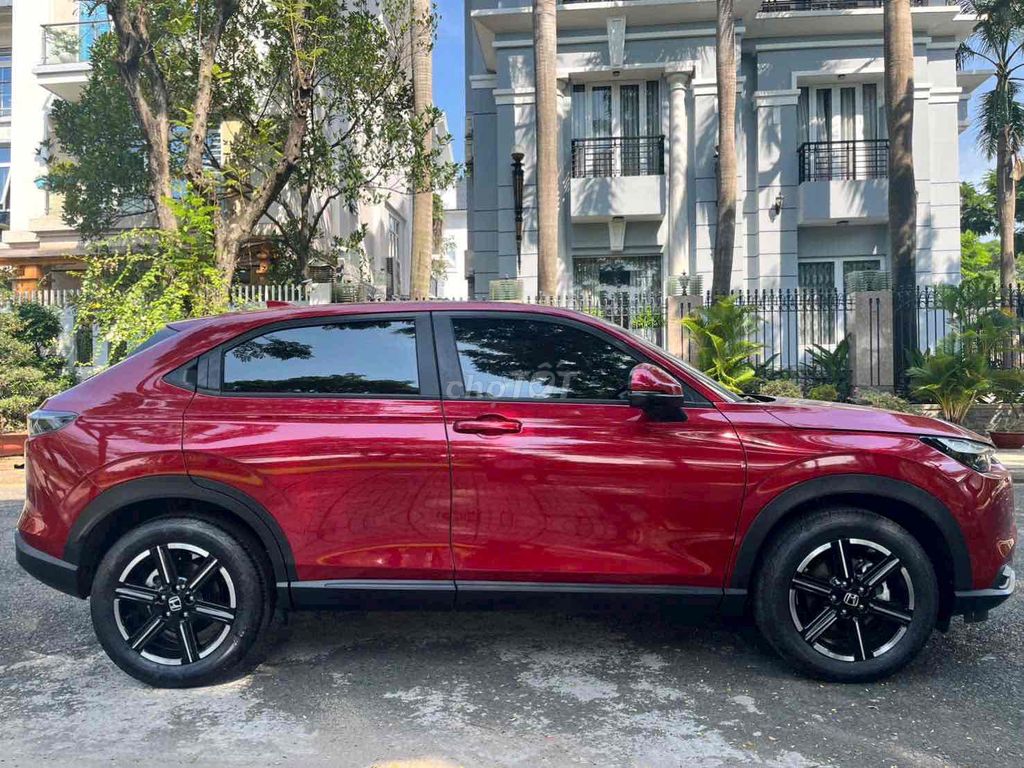 Honda HRV 2025 L 2250 km Đỏ Siêu lướt. Mua bán Ô tô tại Quận 7 Tp Hồ Chí Minh được đăng bởi Đại lý Ô tô Honda Quận 7 hình 6