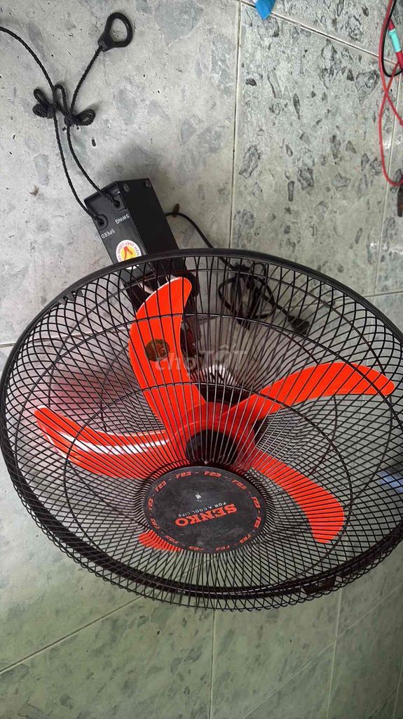 Quạt treo tường Senko B4 Đen Cam. Mua bán Quạt tại Quận 12 Tp Hồ Chí Minh được đăng bởi Trường phát hình 1