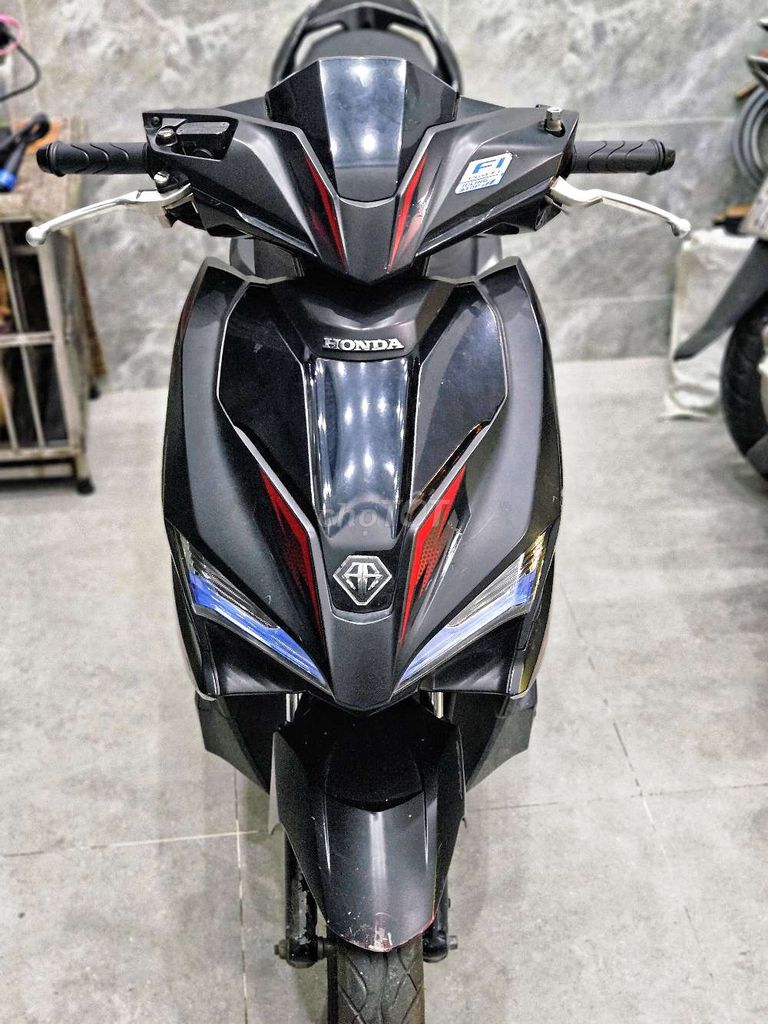 Honda Air Blade 2019 biển số SG Đen. Mua bán Xe máy tại Quận Bình Tân Tp Hồ Chí Minh được đăng bởi Nguyễn Cao Hồng Phúc hình 3