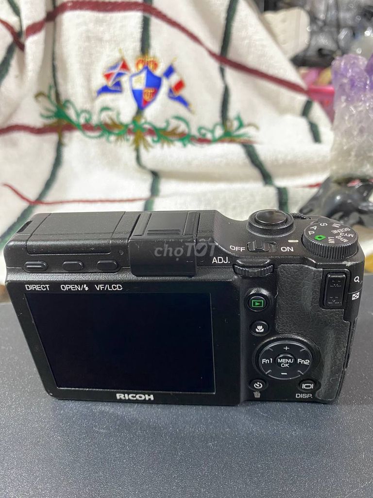 Máy ảnh Ricoh GXR Đen Đấu Giá Nhật về. Mua bán Máy ảnh, Máy quay tại Huyện Trà Ôn Vĩnh Long được đăng bởi maximura hình 1