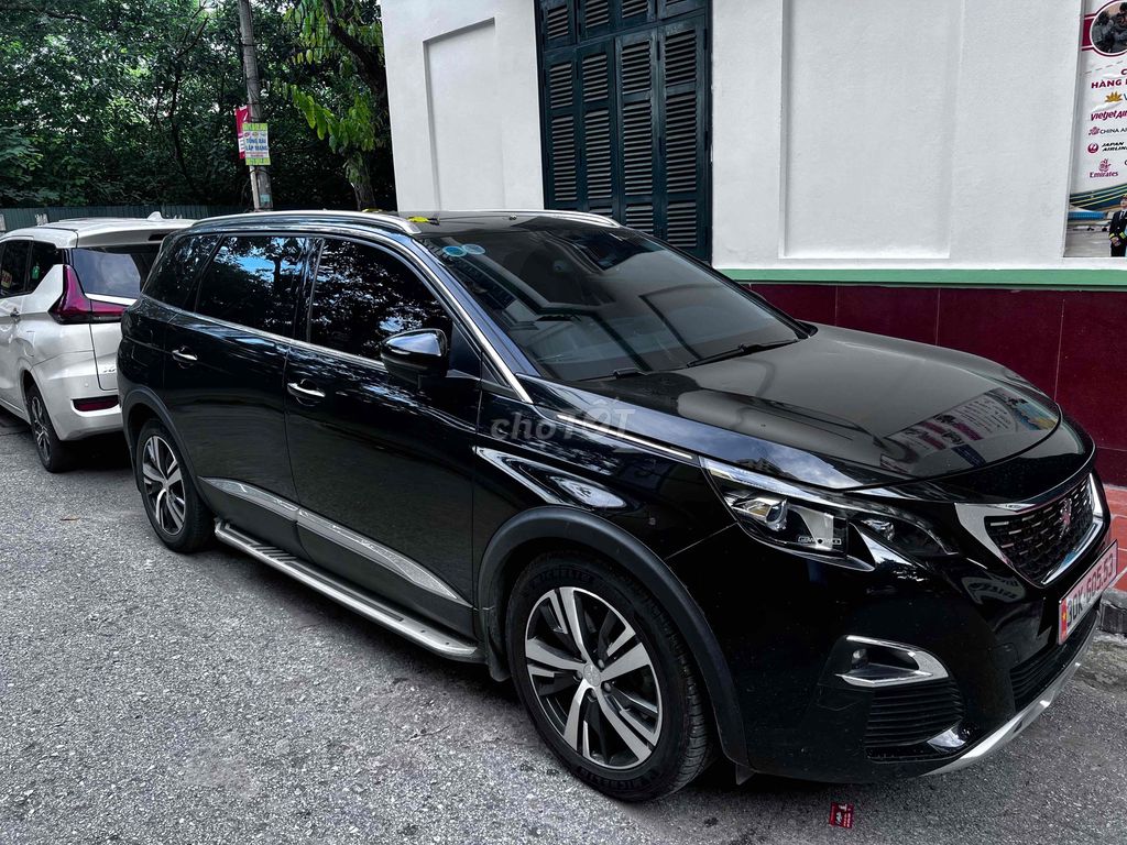 Peugeot 5008 2018 1.6L Turbo - 115000 km. Mua bán Ô tô tại Quận Hoàng Mai Hà Nội được đăng bởi Nguyễn Minh Công hình 3