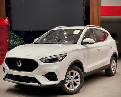 MG ZS STD - NEW