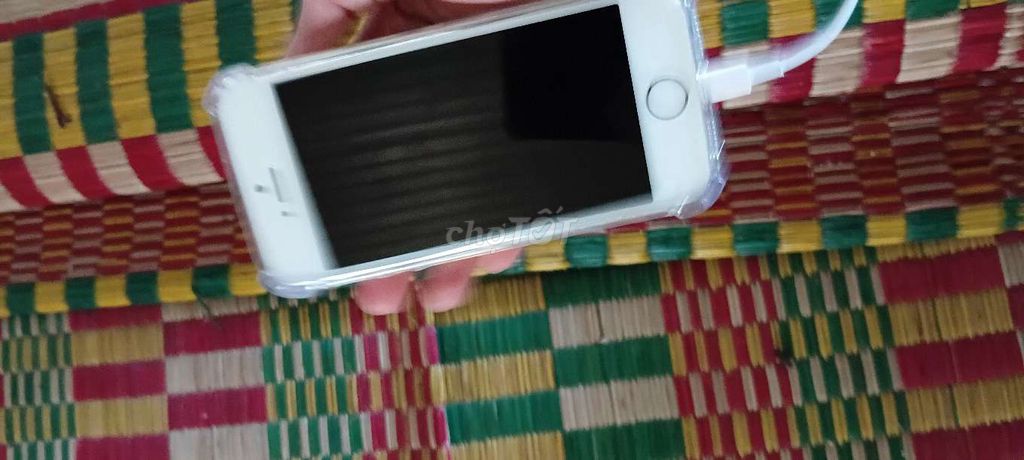 iPhone 5s Trắng Đã sử dụng. Mua bán Điện thoại tại Thị xã An Nhơn Bình Định được đăng bởi Mi Nọc hình 1