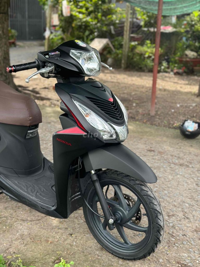 Honda Vision 2019 с системой Smartkey, от собственника, с нотариальным оформлением