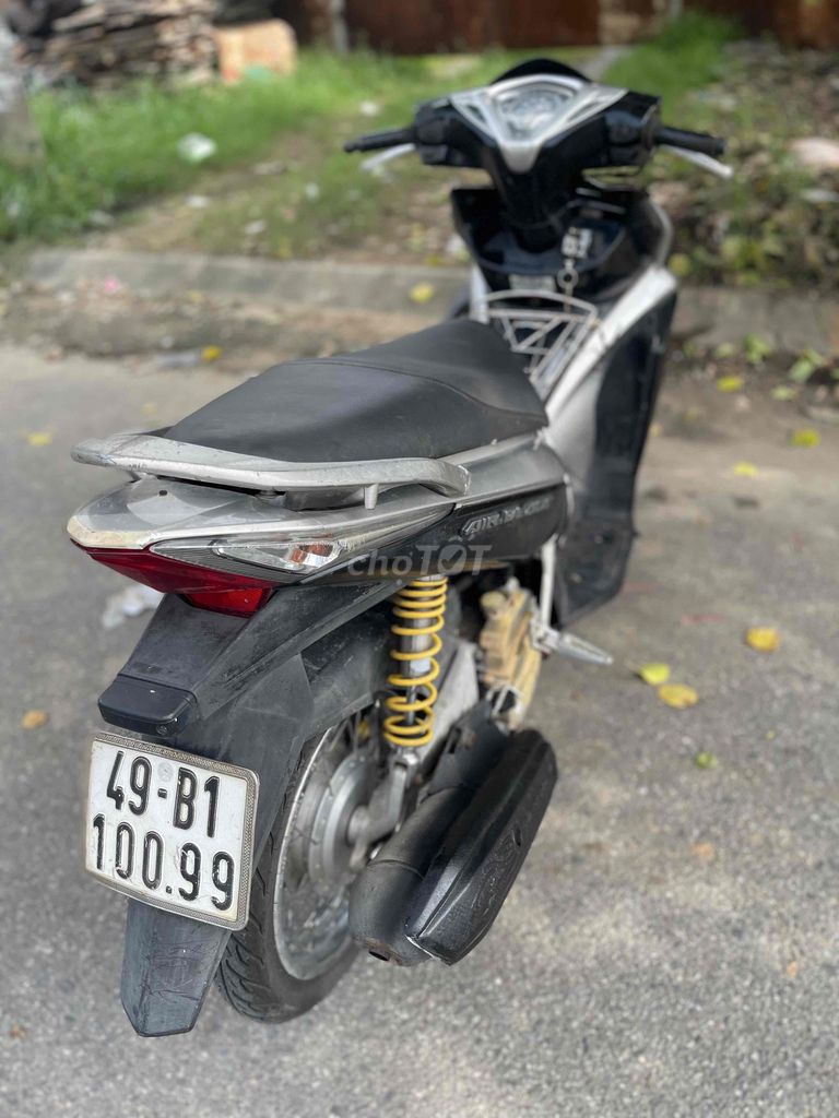 Cần bán nhanh e ab kiểng máy zin êm. Mua bán Xe máy tại Quận Thanh Khê Đà Nẵng được đăng bởi BÁN TRẢ GÓP NỢ XẤU  hình 5