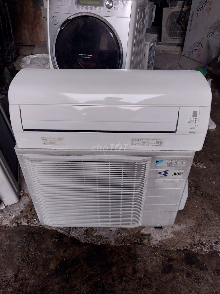 Điều hòa 2 chiều Nhật Vip Daikin F63RTCXP 24000BTU. Mua bán Máy lạnh, điều hoà tại Quận Hai Bà Trưng Hà Nội được đăng bởi Anh Giang hình 1