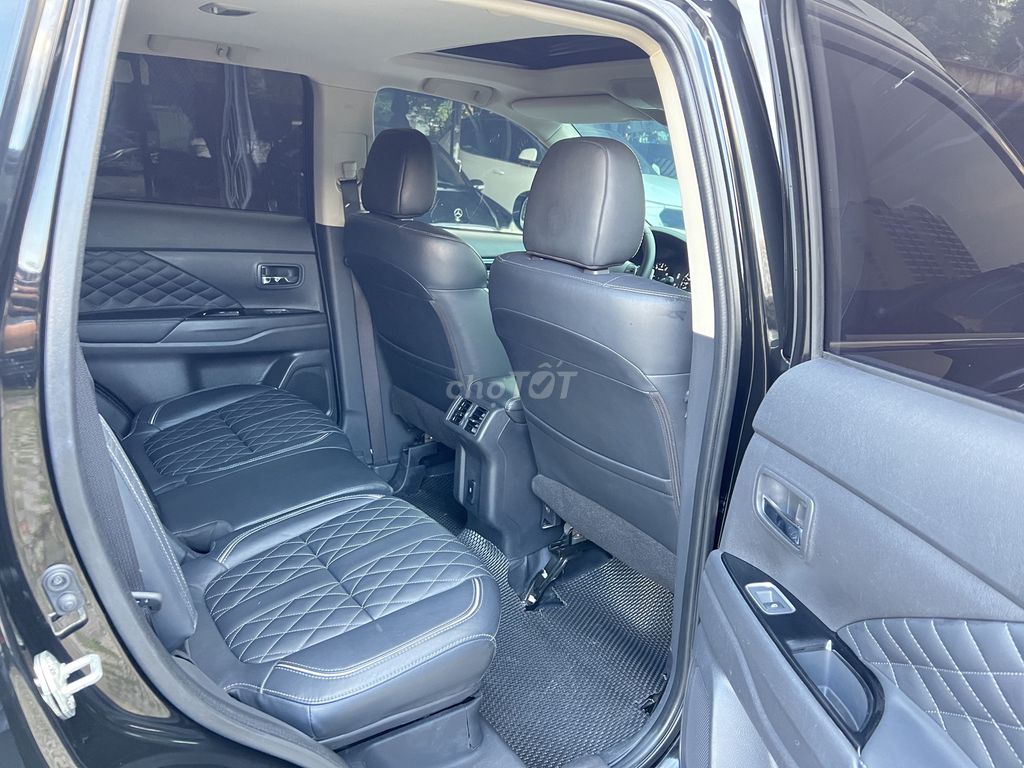 Outlander 2.0 Premium 2022 cực chất 3 vạn km 7xxTr. Mua bán Ô tô tại Quận Cầu Giấy Hà Nội được đăng bởi Xe Cũ Dương Đô hình 6