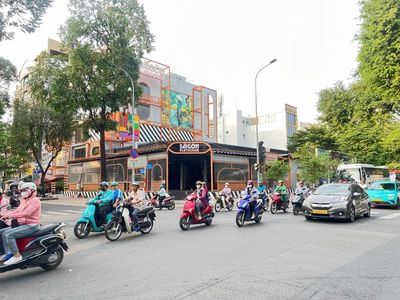 Cho thuê nhà góc 2 MT Võ Văn Tần và Lê Qúy Đôn, Quận 3