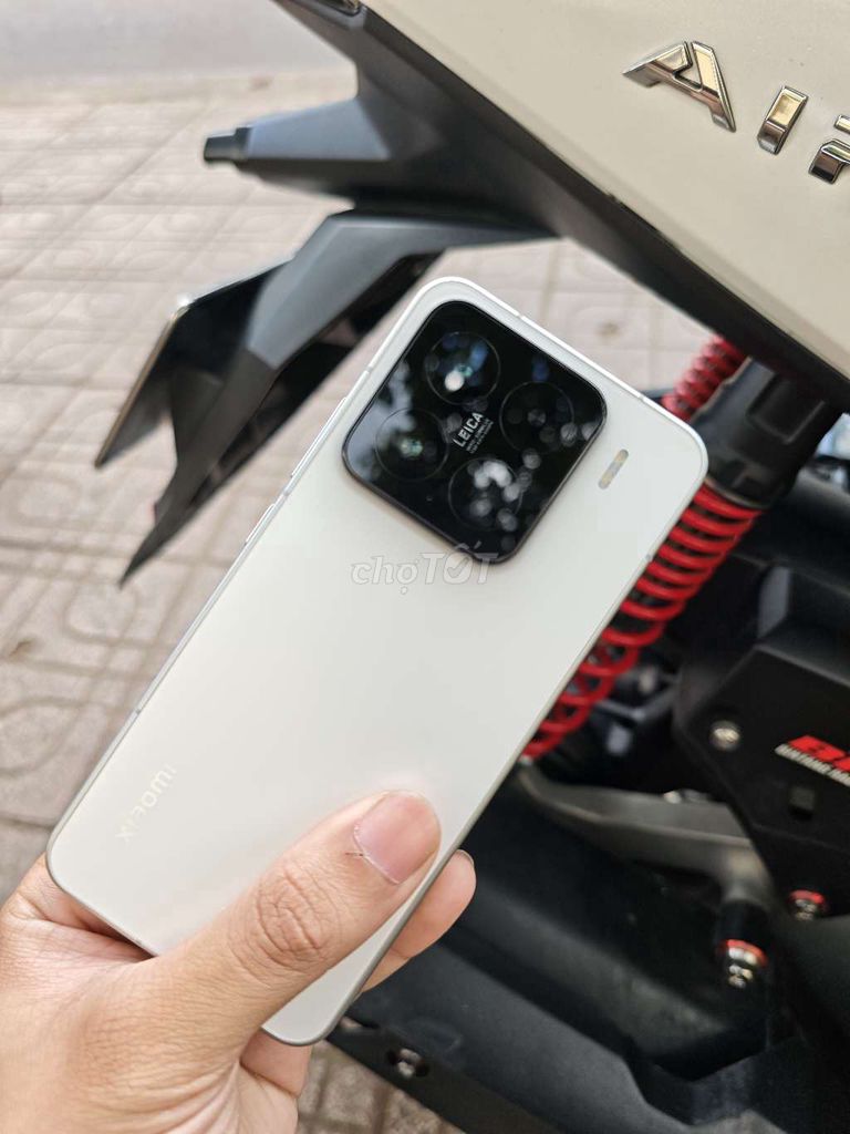 Xiaomi Mi 15 256GB Trắng. Mua bán Điện thoại tại Quận 8 Tp Hồ Chí Minh được đăng bởi fad hình 1