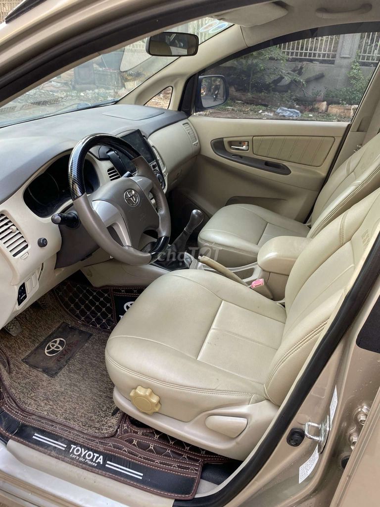 BÁN XE CHÍNH CHỦ biển hn INOVA dk 2017 XE cực đẹp. Mua bán Ô tô tại Quận Nam Từ Liêm Hà Nội được đăng bởi nguyễn phương thảo hình 5