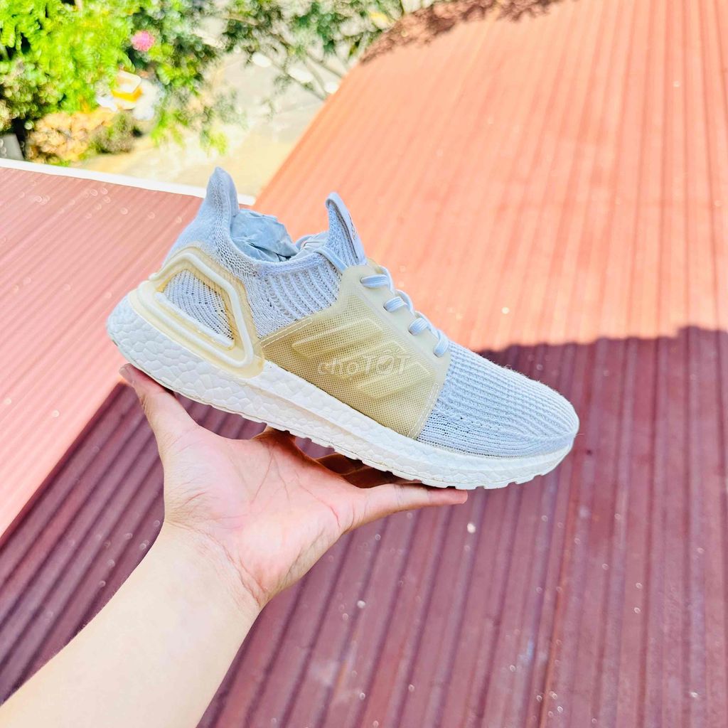 [CHÍNH HÃNG][Mới 95%] Adidas Ultraboost, new 4tr2