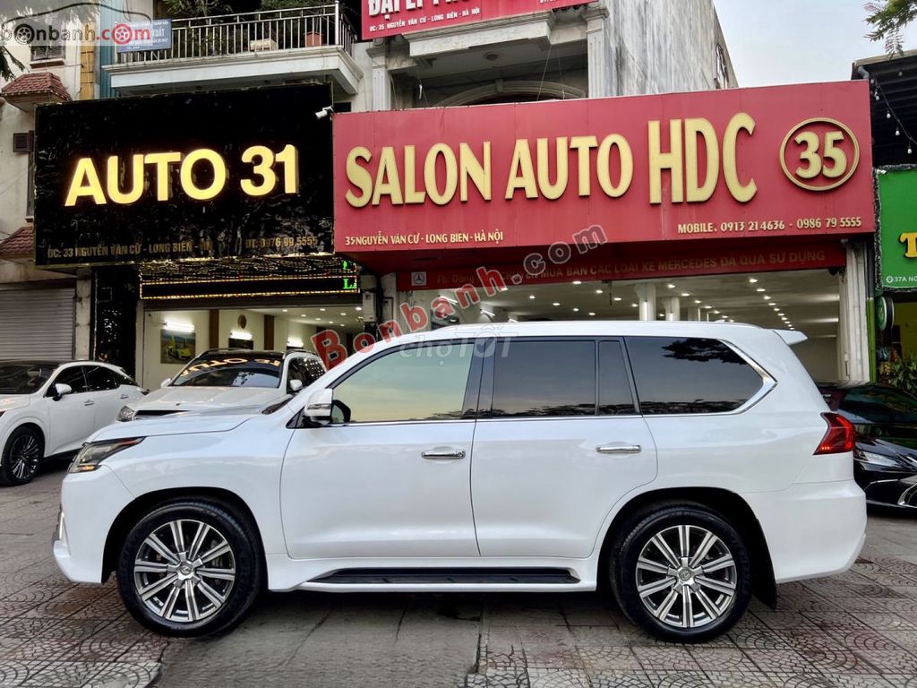 Lexus LX570 sản xuất năm 2016. Mua bán Ô tô tại Quận Long Biên Hà Nội được đăng bởi đăng hình 3