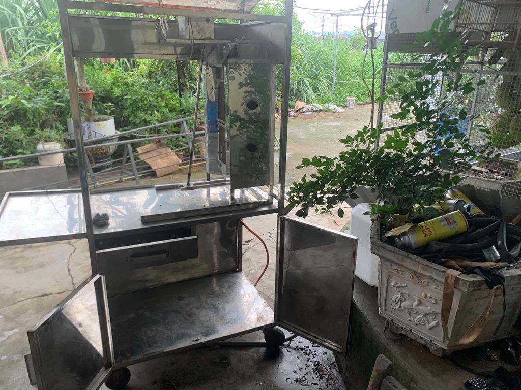 Xe bánh mì Inox Mới có thương lượng. Mua bán Đồ chuyên dụng, Giống nuôi trồng tại Huyện Ứng Hòa Hà Nội được đăng bởi Tung Manh hình 1