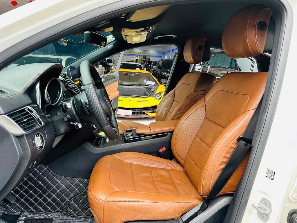 Mercedes Benz GLE 400 4Matic Coupe Model 2017. Mua bán Ô tô tại Quận 8 Tp Hồ Chí Minh được đăng bởi Hồng Phúc hình 5
