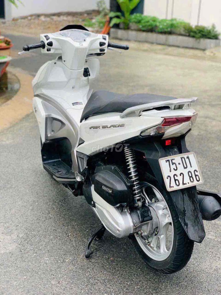 HONDA AB Air Blade 125cc . Đk 2017 - BAO NỢ 6. Mua bán Xe máy tại Quận Gò Vấp Tp Hồ Chí Minh được đăng bởi CẦM ĐỒ NĂM LINH hình 8