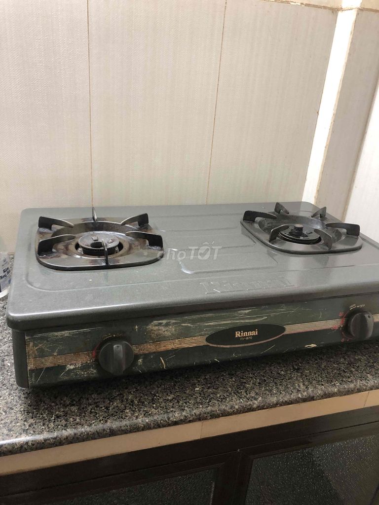 Bếp gas Rinnai RV 970 có bình và van AT