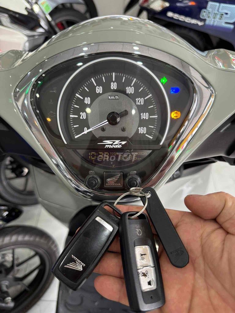 SH MODE ABS 2022. Màu Hót Cực Đẹp - Giấy Rạch Giá. Mua bán Xe máy tại Thành phố Rạch Giá Kiên Giang được đăng bởi XE MÁY CŨ TÂN 128 hình 5