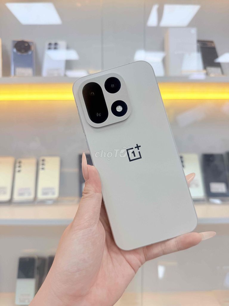 ONEPLUS 15-BẢN 12/256G-MÀU GOLD-FULL TIẾNG VIỆT. Mua bán Điện thoại tại Thành phố Biên Hòa Đồng Nai được đăng bởi Mobile Di Động Biên Hoà hình 1