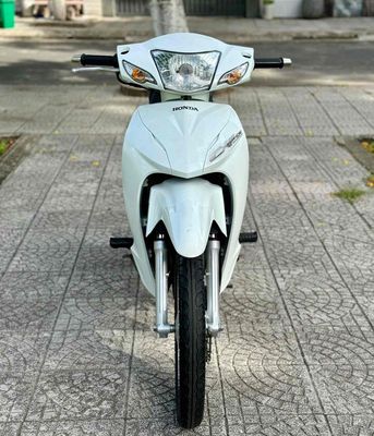 Wave Trắng 2022 biển số 43. Trả trước 5TR500. Mua bán Xe máy tại Quận Sơn Trà Đà Nẵng được đăng bởi Anh Thành