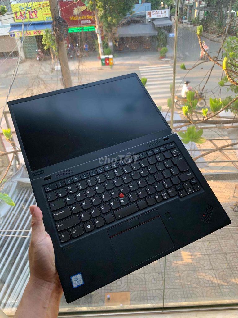 Lenovo ThinkPad X1 Carbon gen 7 8GB/256GB. Mua bán Laptop tại Quận Bình Tân Tp Hồ Chí Minh được đăng bởi Min Ngoc hình 1