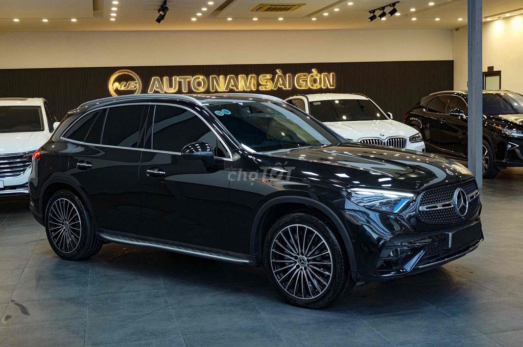 Mercedes GLC 300 4Matic 2023 - 9000 km. Mua bán Ô tô tại Quận 7 Tp Hồ Chí Minh được đăng bởi Quý Auto Nam Sài Gòn hình 1