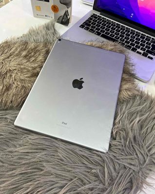 Ipad Pro 9.7 inch 128 (4G) gray pin 98% zin keng