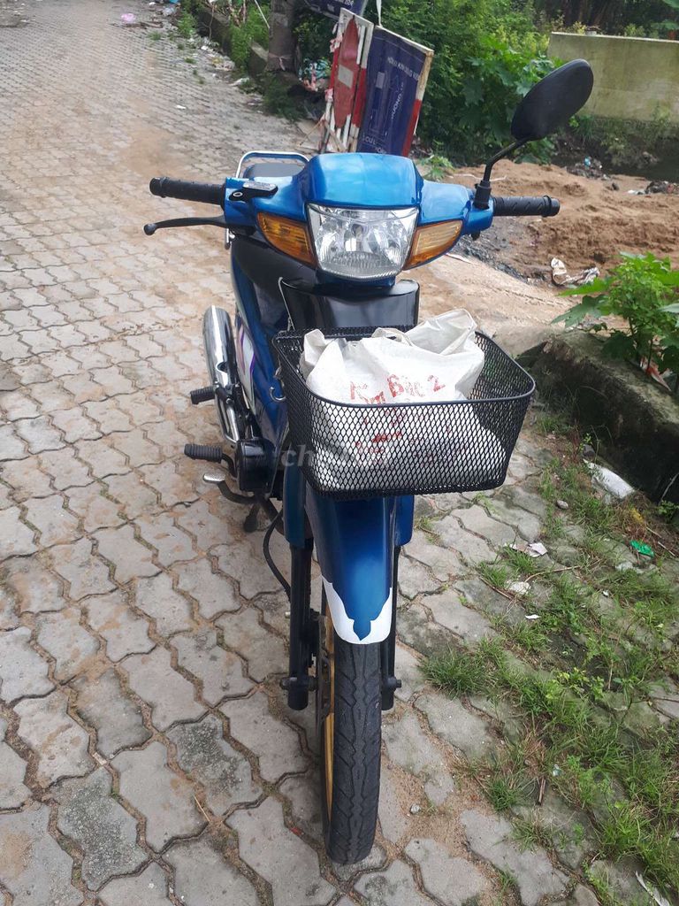 Xe màu xanh  đi choi nai kg đi càn bán. Mua bán Xe máy tại Quận Bình Tân Tp Hồ Chí Minh được đăng bởi trung bui hình 1