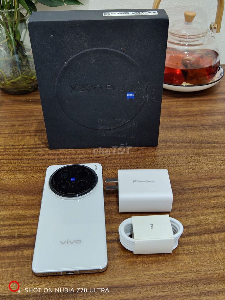 Vivo X200 Pro 5G 12/256 Trắng Fulbox có ship COD. Mua bán Điện thoại tại Quận Ba Đình Hà Nội được đăng bởi Android Top hình 1