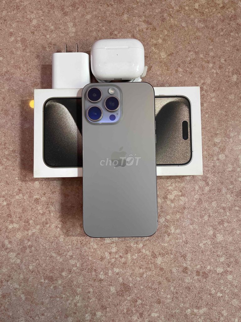 15 Pro Max 256G QT Zin Chuẩn Pin 90% Xài Bền. Mua bán Điện thoại tại Quận Tân Bình Tp Hồ Chí Minh được đăng bởi Kim Phát Lộc hình 1