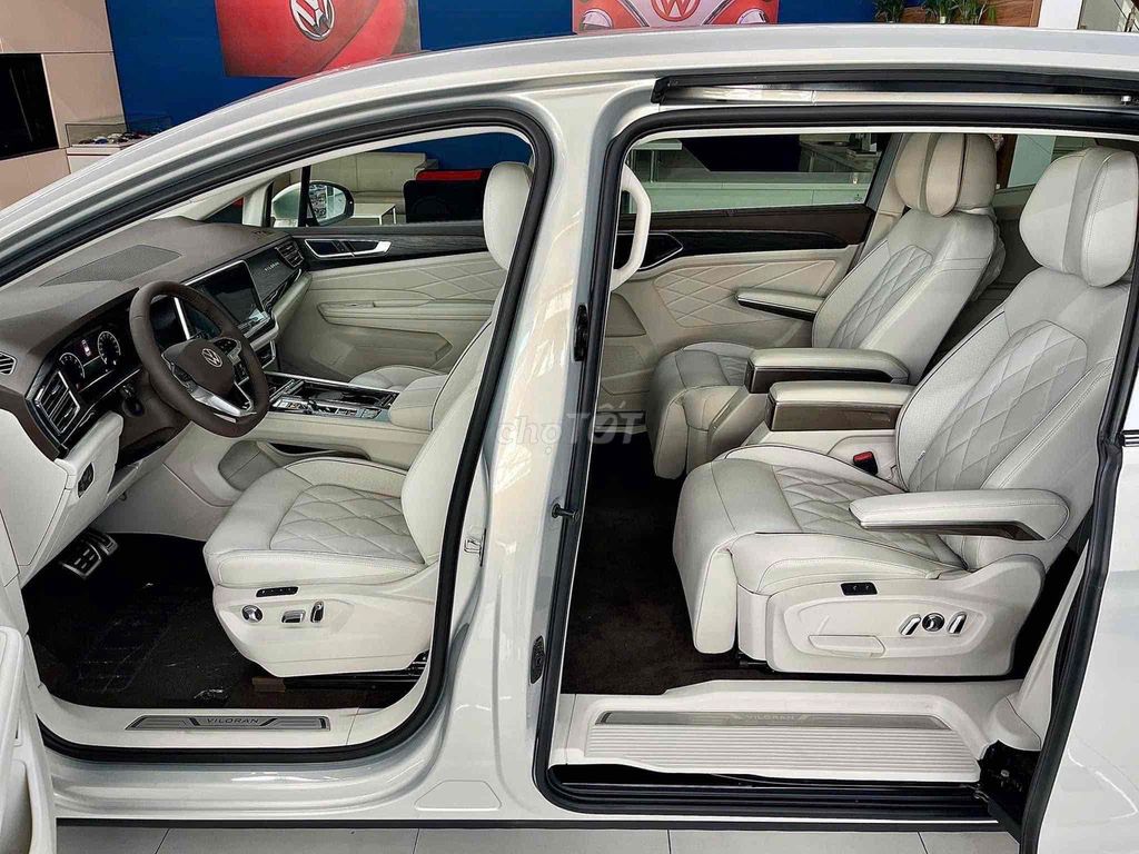 Volkswagen Viloran 2025 ✅ Màu Trắng Giao Ngay. Mua bán Ô tô tại Quận 5 Tp Hồ Chí Minh được đăng bởi VOLKSWAGEN GOLDEN  hình 9