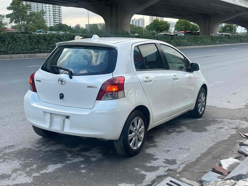 Toyota Yaris 2010 1.3 AT - 120000 km. Mua bán Ô tô tại Huyện Thanh Trì Hà Nội được đăng bởi NHẬT DOANH AUTO  hình 4