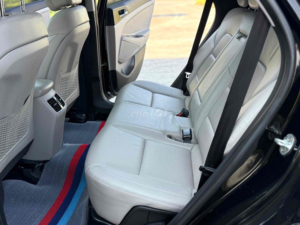 Hyundai Tucson 2016 2.0 ATH - 90000 km. Mua bán Ô tô tại Huyện Gia Lộc Hải Dương được đăng bởi Nhất Tín Ô Tô Hải Dương hình 8