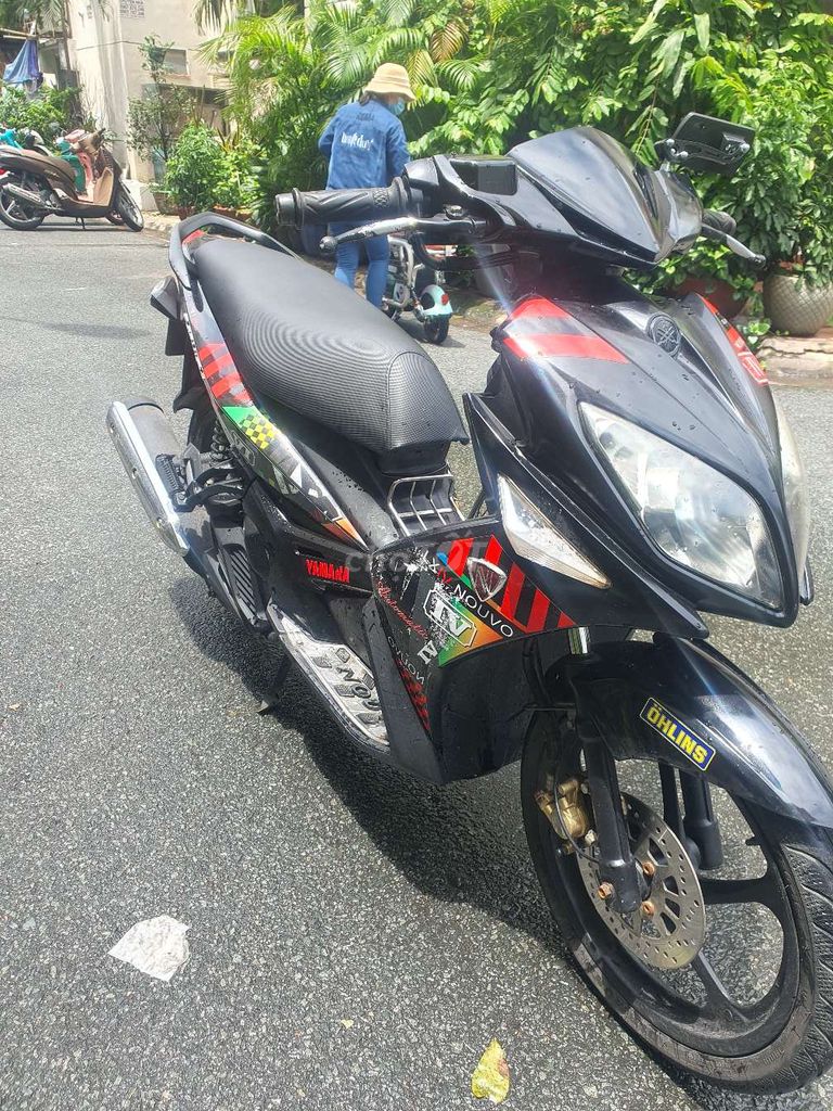 Nou4 máy êm zin áo đẹp ko trầy ko bể đủ chức năng. Mua bán Xe máy tại Quận 1 Tp Hồ Chí Minh được đăng bởi văn hưng hình 5