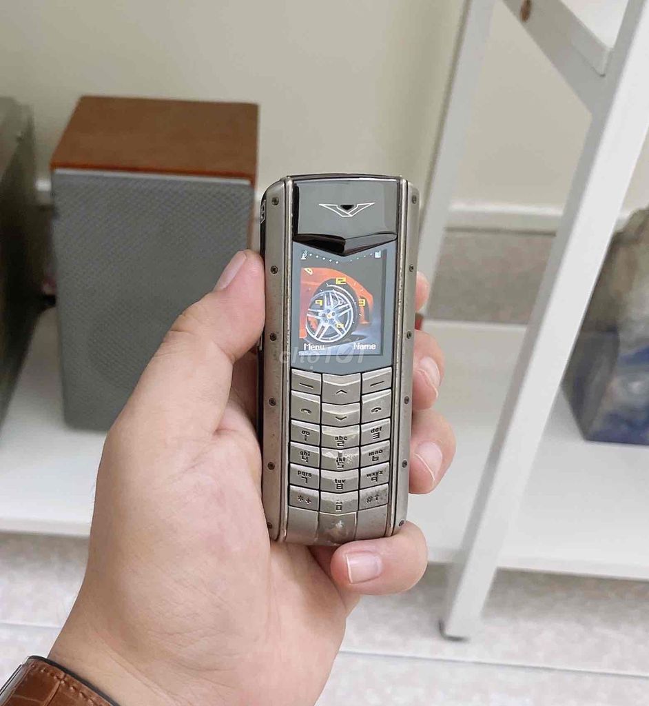Điện thoại phổ thông sang trọng. Mua bán Điện thoại tại Quận Tân Bình Tp Hồ Chí Minh được đăng bởi Tom hình 1