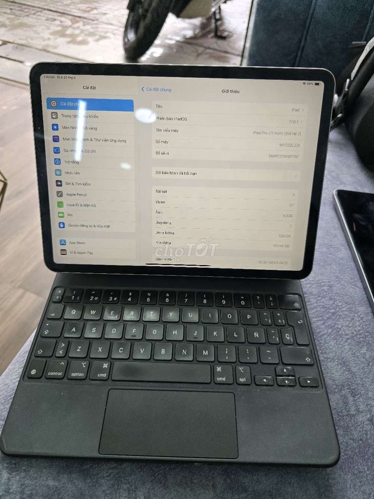 Ipad pro 11 2020 128g + magic keyboard