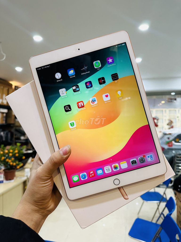 IPAD GEN 8 32GB CHÍNH HÃNG MUA FPT NHƯ MỚI FULLBOX